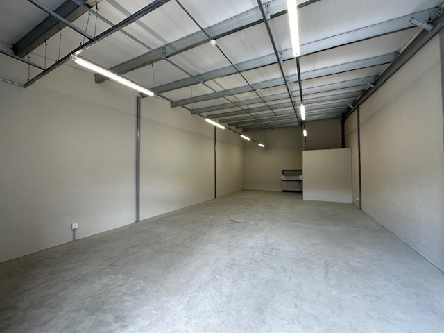 To Let commercial Property for Rent in Marconi Beam Industria Western Cape